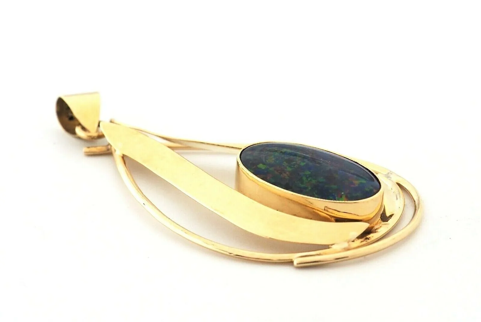 18ct Yellow Gold Opal Triplet Pendant