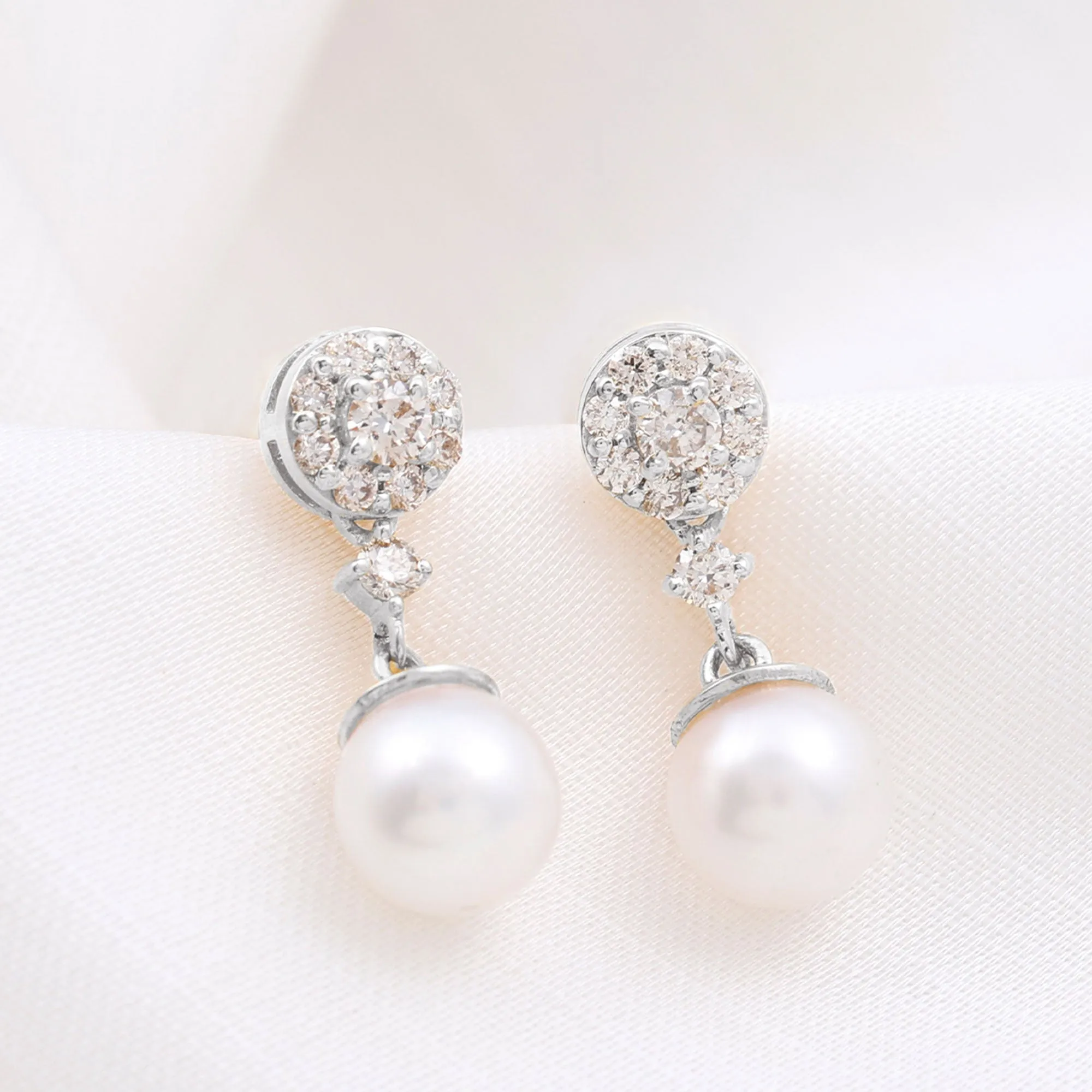 Elegant Freshwater Pearl Stud Drop Earrings with Diamond