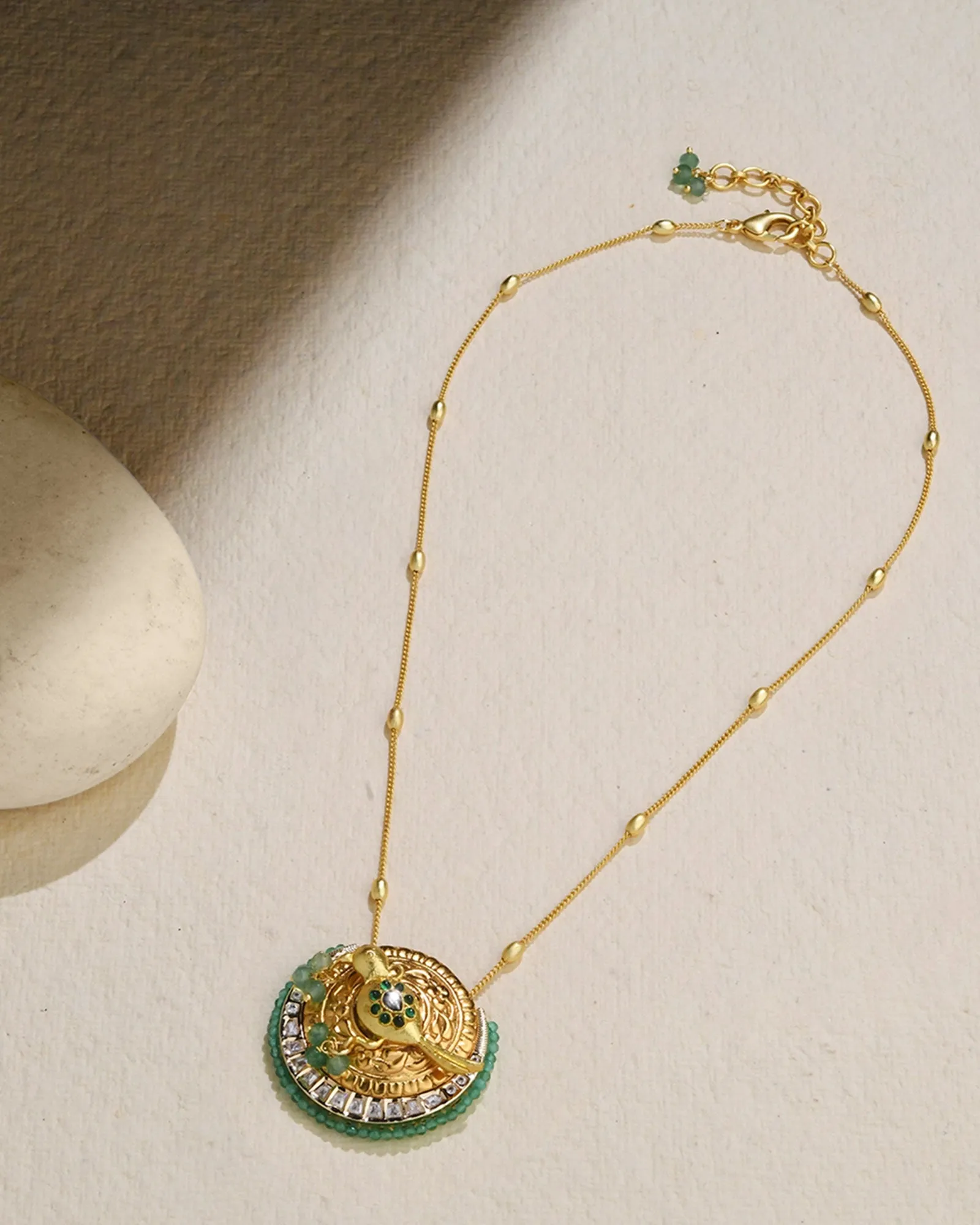 Green-Edged Pendant Necklace