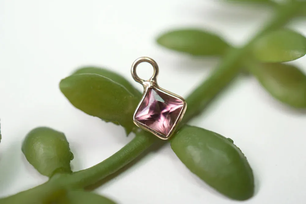 MODERN MOOD SQUARE CUT FACETED GEMSTONE BEZEL CHARM - JUMP RING ON A POINT