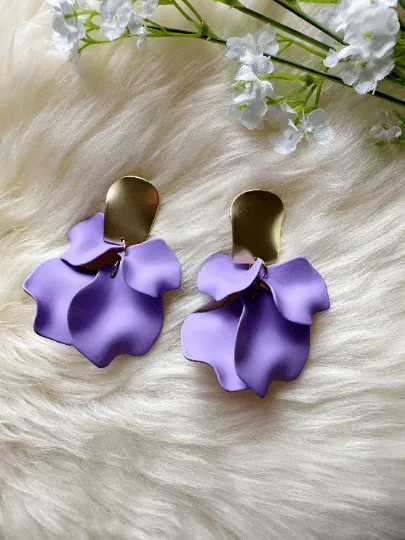 Purple - Pastel purple flower earrings | dangle petals baroque earrings | unique golden bar geometric floral earrings | bridal party wedding earrings