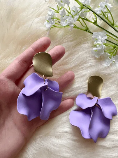 Purple - Pastel purple flower earrings | dangle petals baroque earrings | unique golden bar geometric floral earrings | bridal party wedding earrings