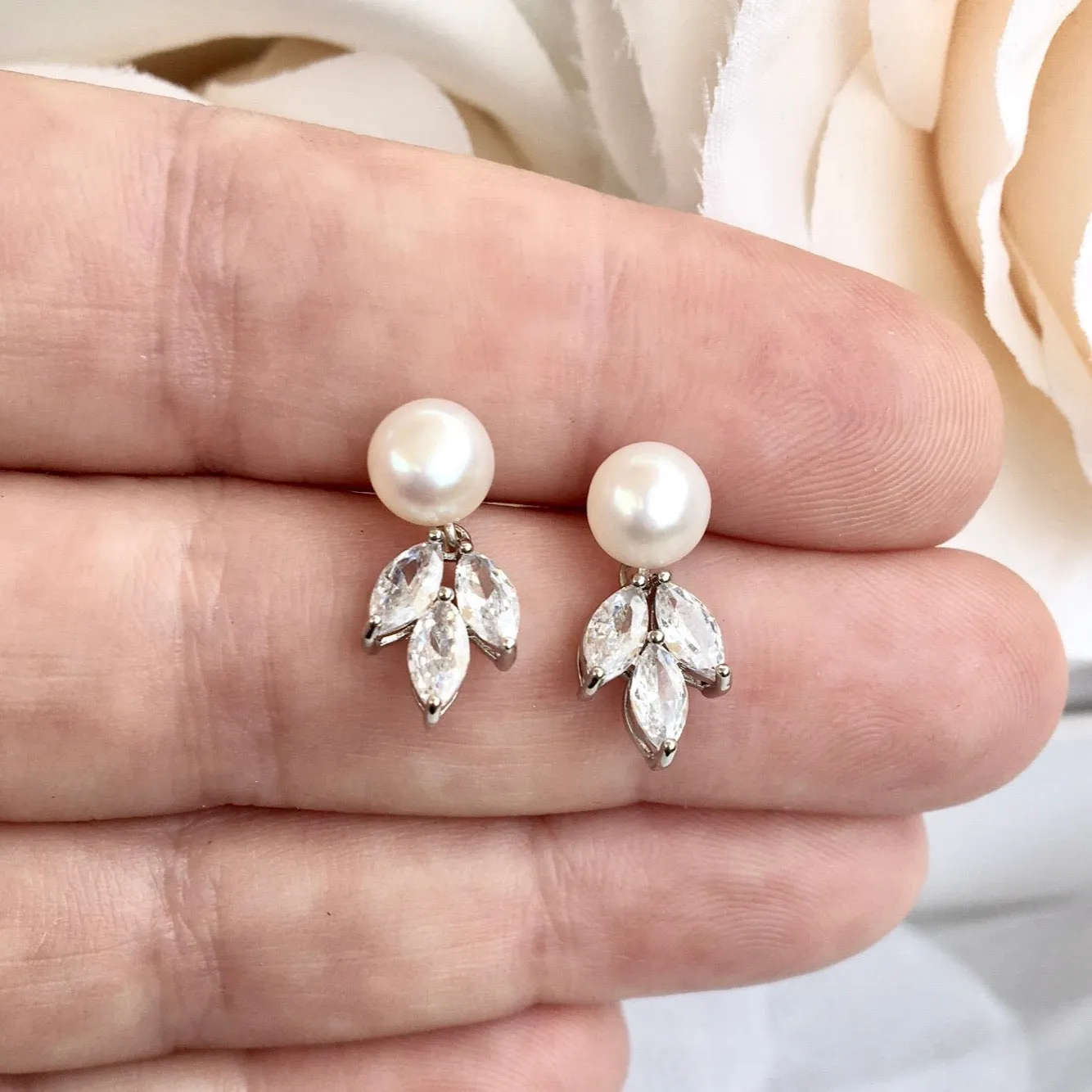 "Maitlyn" - Minimalist Pearl and Cubic Zirconia Bridal Earrings