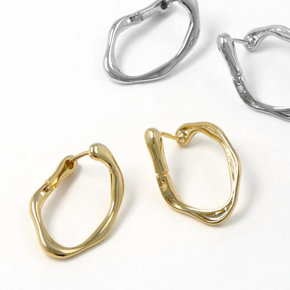 Wavy Hoop Earrings